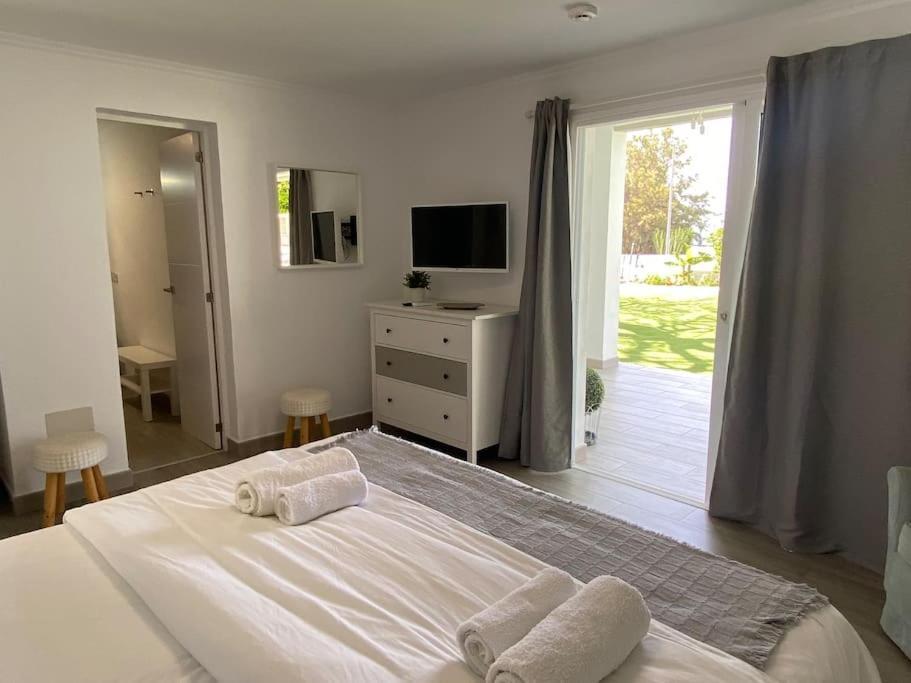 Malibu Ocean Villa 圣克鲁斯-德特内里费 外观 照片